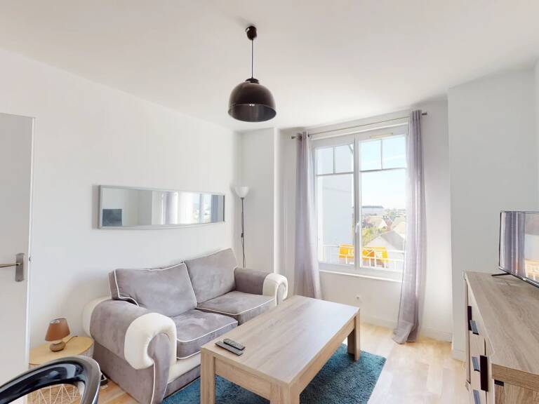 A louer appartement T2 proche gare de Chartres meublé — photo 1