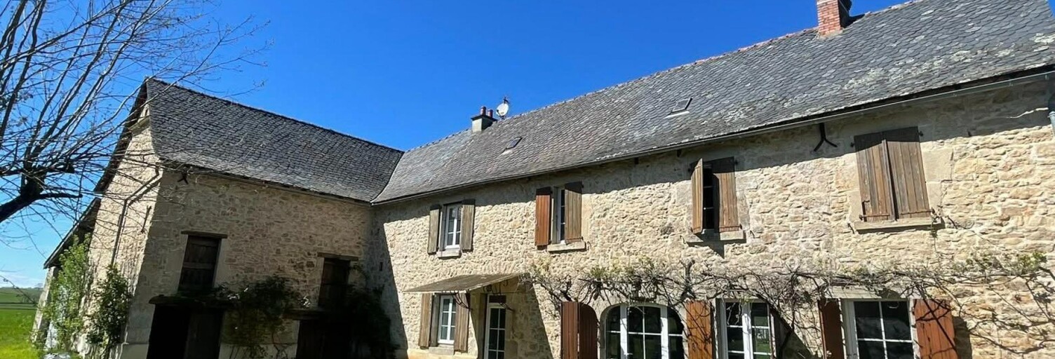 Maison 9 Pièces 204 m² à vendre à Anglars-Saint-Félix (12390)
