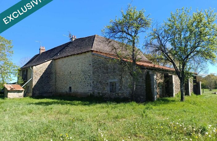 Située à moins de 3km de toutes commodités , 25mn de Rodez et de Villefranche de Rouergue, cette jolie propriété offre un cadre de vie paisible. — photo 5
