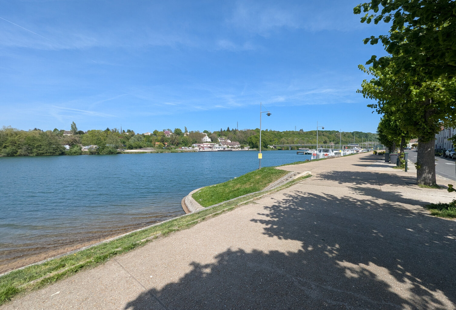 Pour investisseur, immeuble de 5 logements + jardin — photo 1