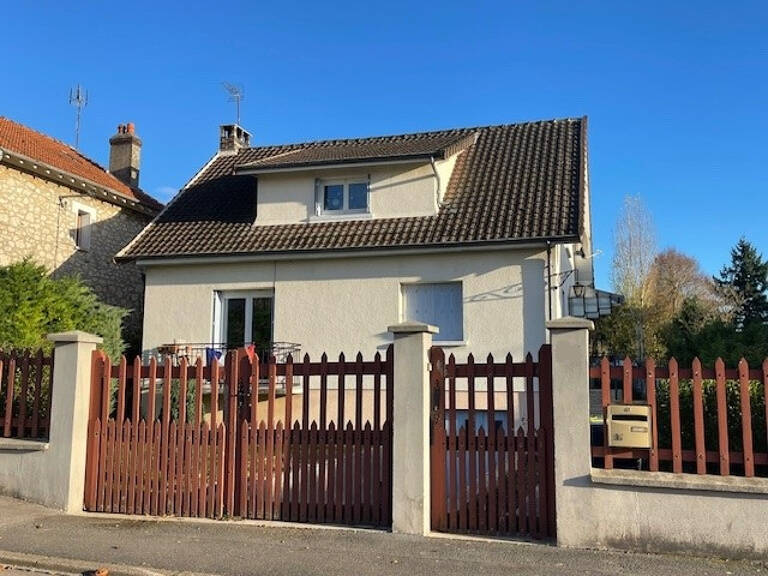 Maison sur sous-sol total — photo 1