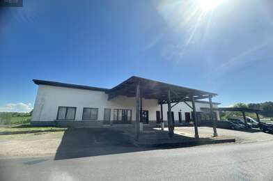 Immeuble  128000 €