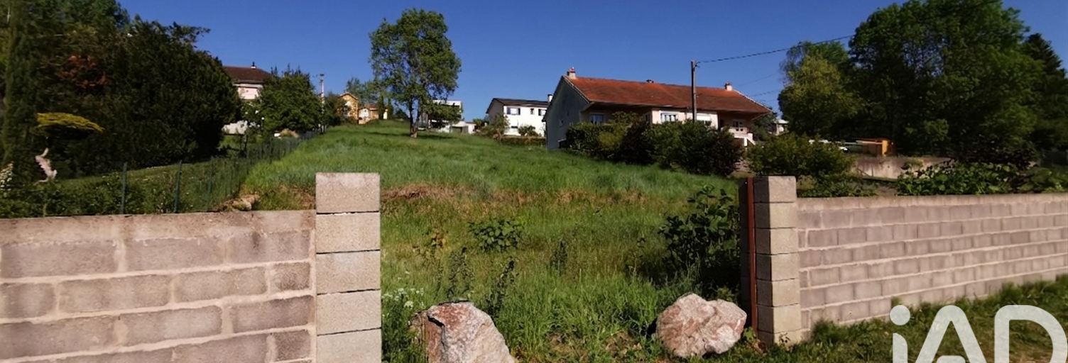 Terrain  885 m² à vendre à Abrest (03200)