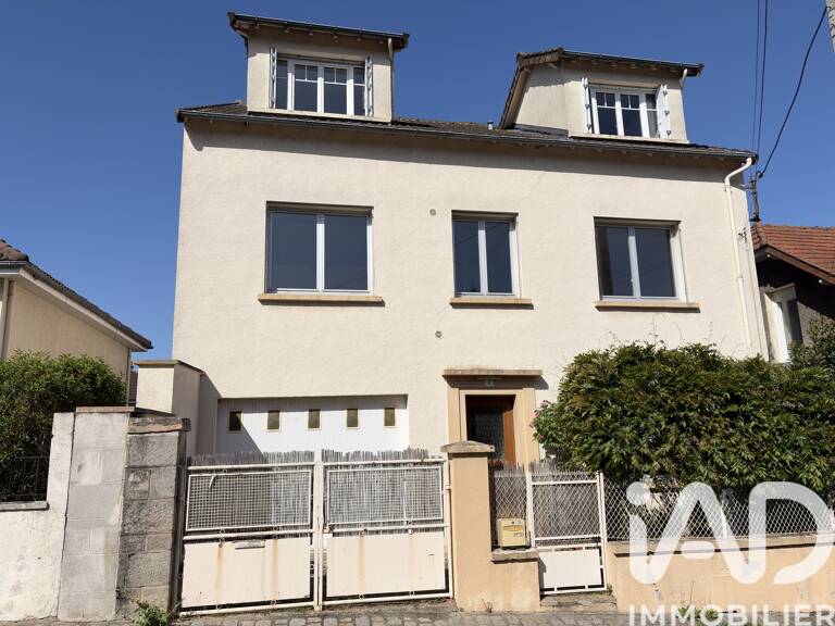 Vente Maison/villa 8 pièces — photo 1