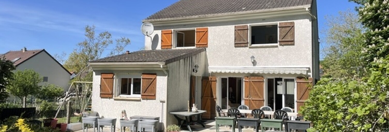 Maison 6 Pièces 146 m² à vendre à Coubron (93470)