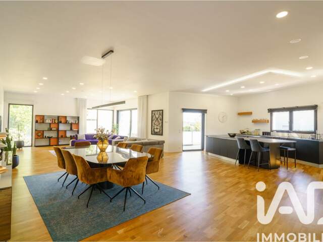Vente Maison/villa 8 pièces — photo du bien