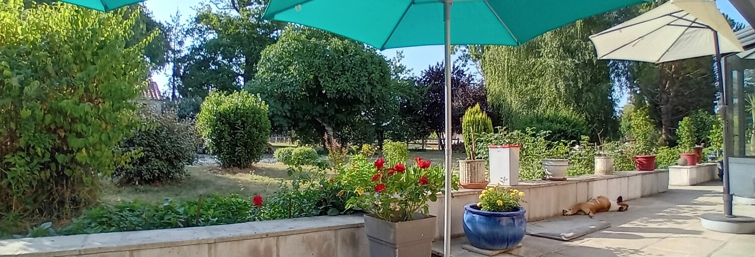 Maison 8 Pièces 248 m² à vendre à Plassay (17250)