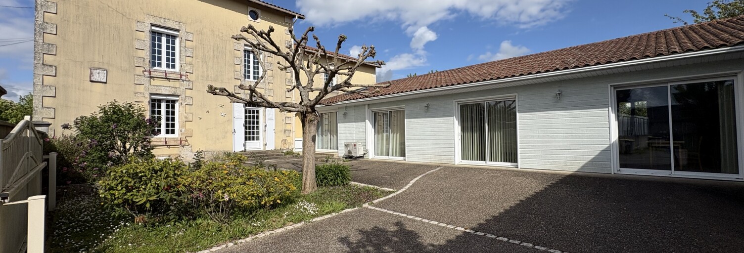 Maison 7 Pièces 229 m² à vendre à Vasles (79340)