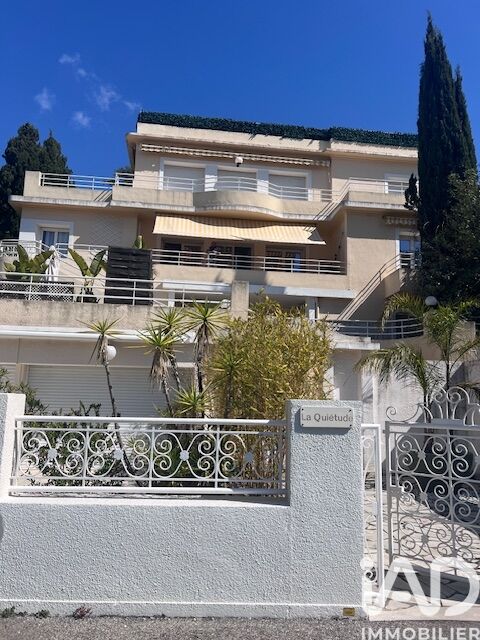 Vente Appartement 4 pièces - Photo 2