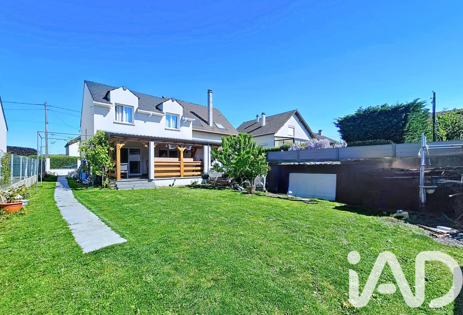 Vente Maison/villa 8 pièces — photo 1