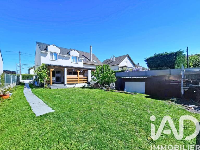 Vente Maison/villa 8 pièces — photo 1
