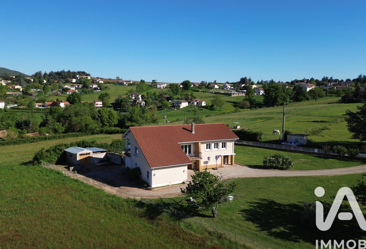 Vente Maison/villa 10 pièces — photo 1