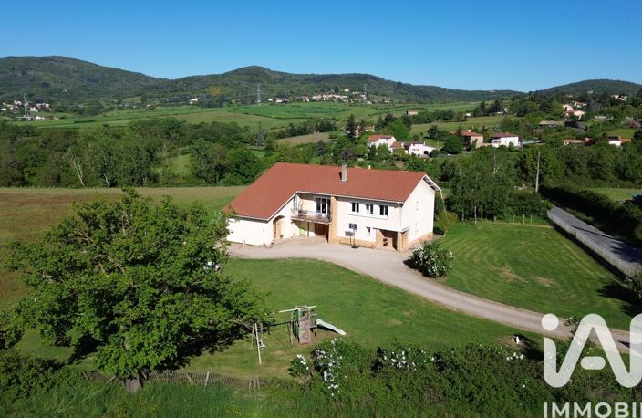 Vente Maison/villa 10 pièces — photo 2