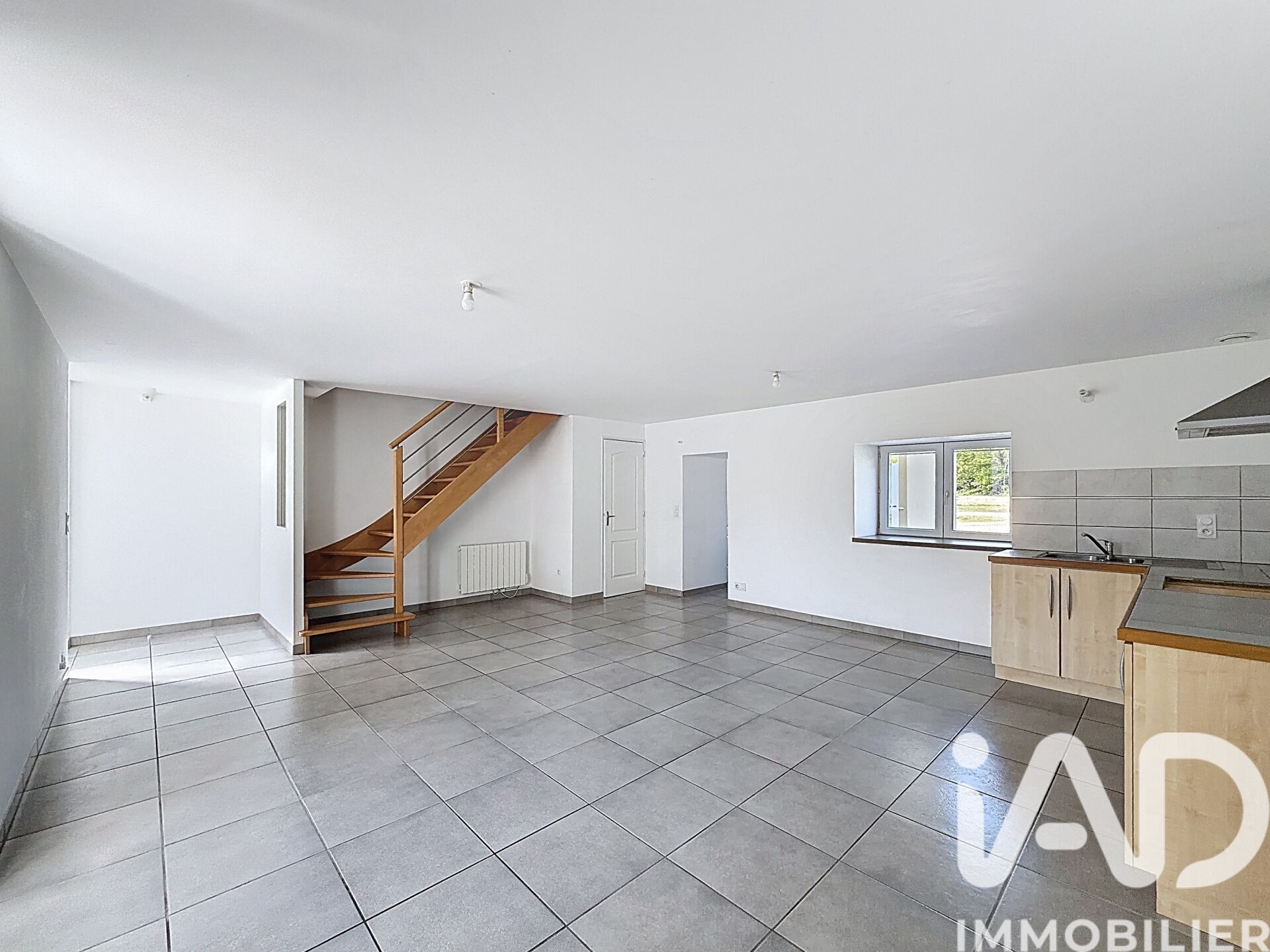 Vente Maison/villa 4 pièces - Photo 2