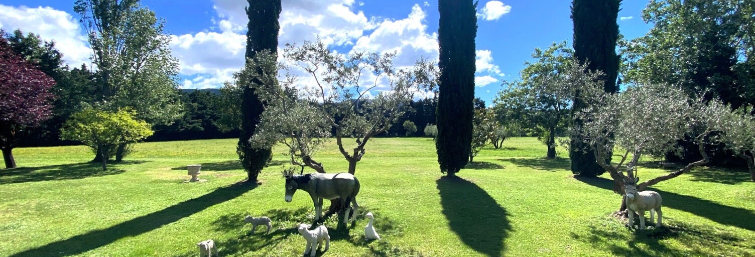 Maison 12 Pièces 350 m² à vendre à Cavaillon (84300)