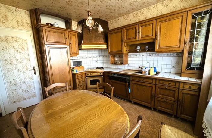 Maison de bourg de 7 pièces principales — photo 3
