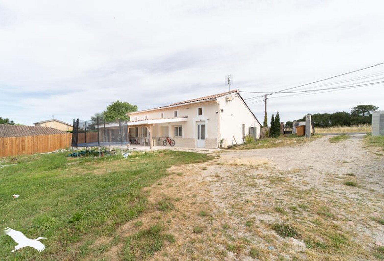 Maison en pierre de 5 pièces principales — photo 1