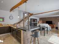 Maison en pierre de 3 pièces principales — photo 2