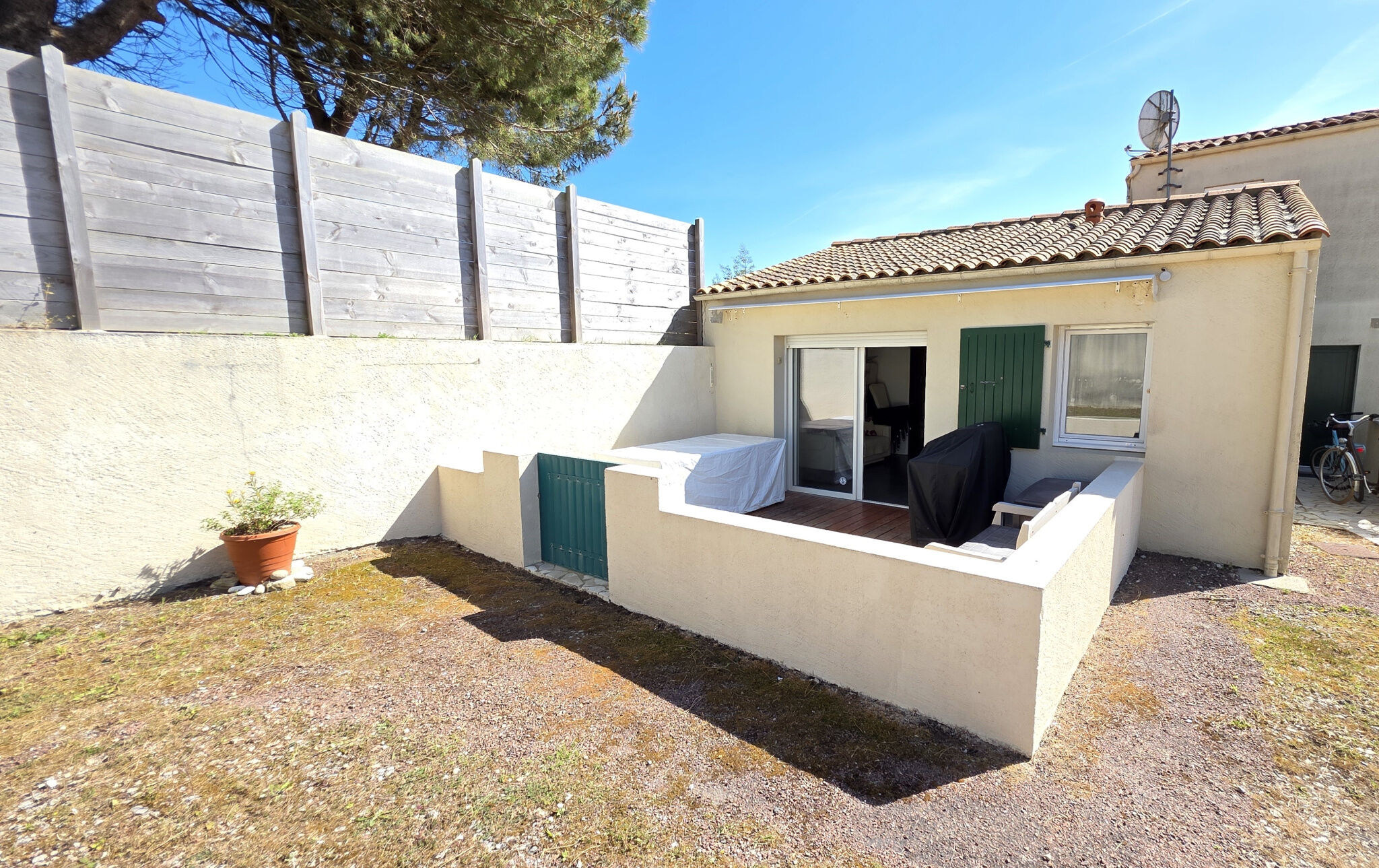 Villa / Maison  T2 à vendre Brée-les-Bains (La) 17840