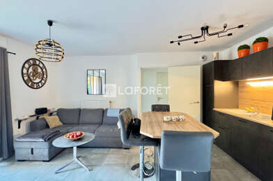 Appartement 3 pièces 256000 €