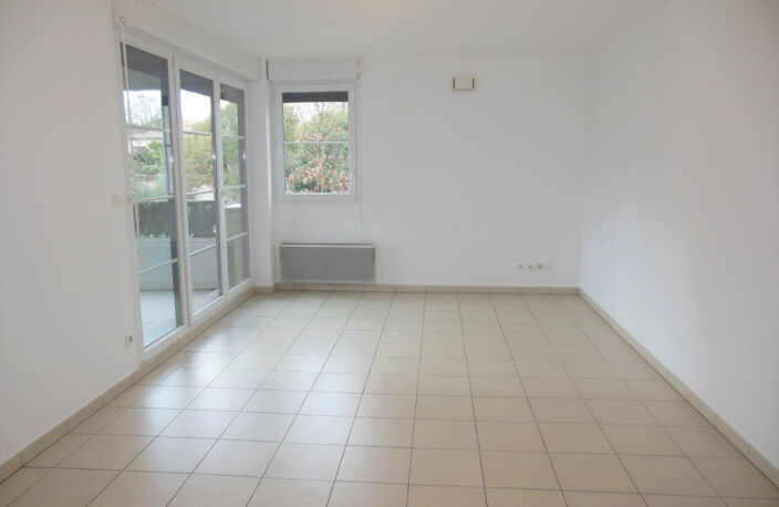 Toulouse Croix Daurade 31200 ,Agréable T4 Récent de 82.63m² -Cuisine séparée  terrasse de 10.1m² SANS FRAIS d'AGENCE 2 parking sous sol — photo 4
