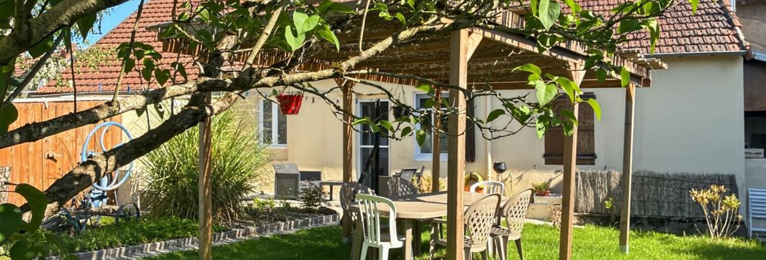 Maison 5 Pièces 181 m² à vendre à Commentry (03600)