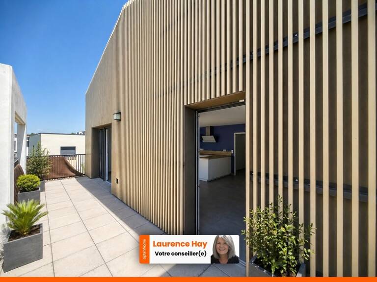 Appartement 3 pièces 83 m² - Dernier étage - Terrasse 18 m² - 2 Garages - Proche Ligne 2 Tram — photo 1