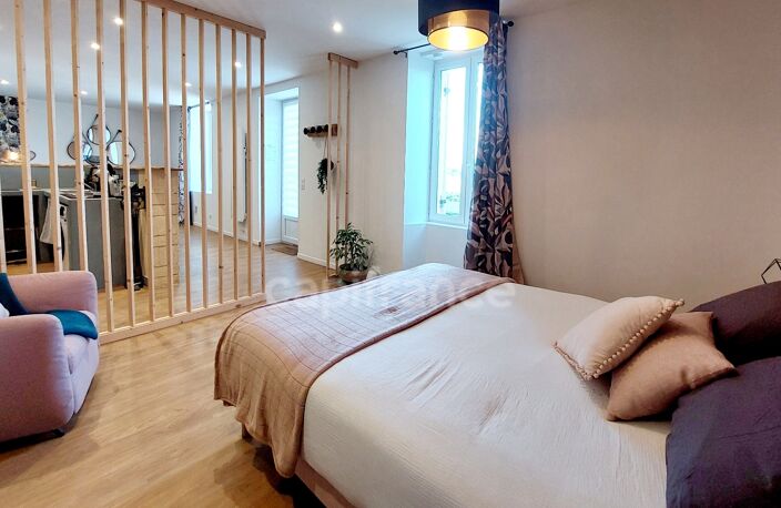 Ensemble immobilier 185m², 3 habitations indépendantes, grange, garage, love room, bonne rentabilité financière — photo 2