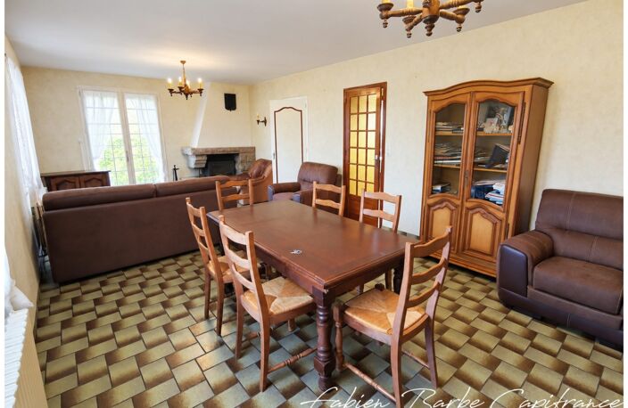 Maison 259 m² à vendre 6 pièces TREAL (56) — photo 4