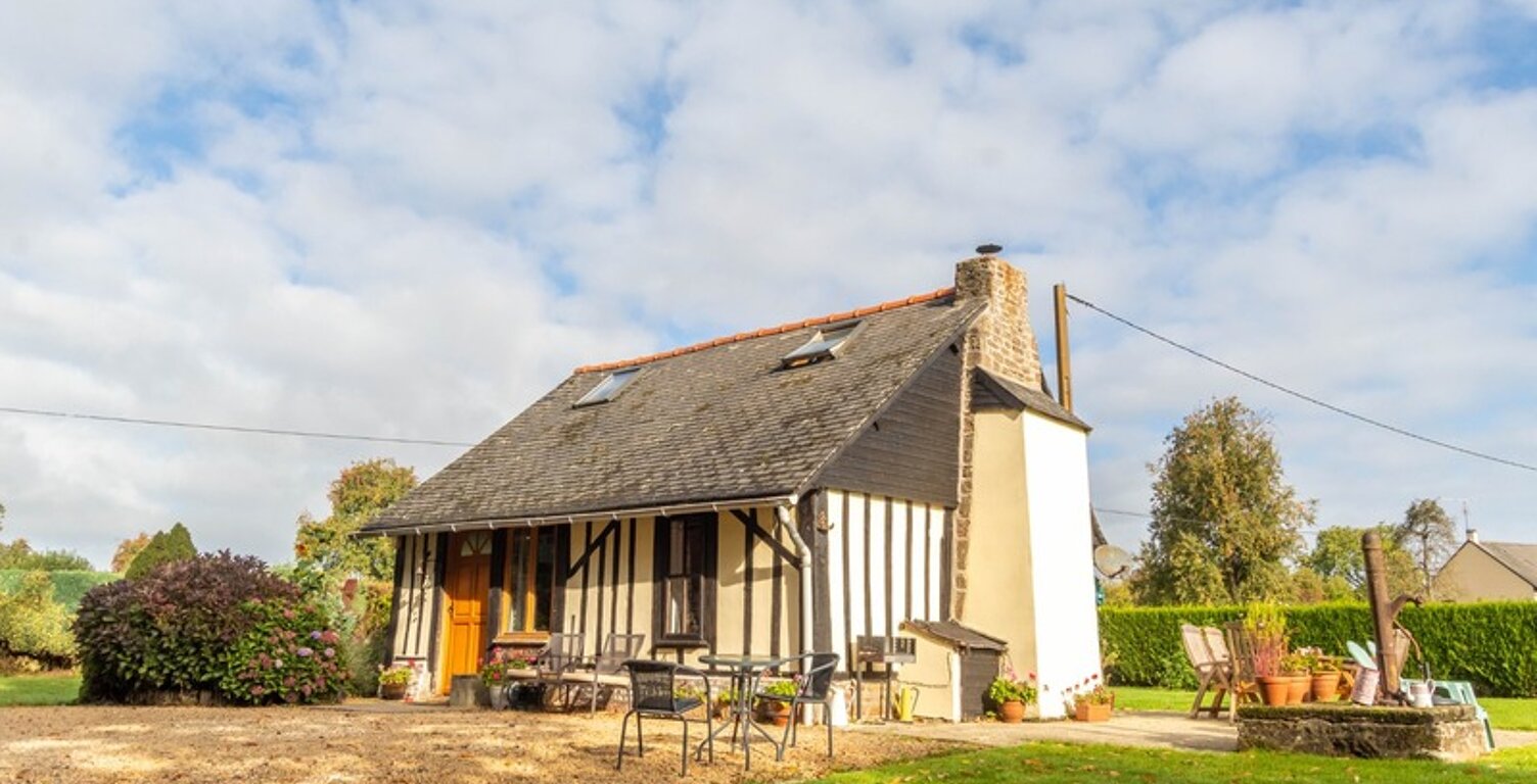 Dpt Orne (61), à vendre PASSAIS LA CONCEPTION maison 2 chambres sur terrain 1000 m2 — photo 1