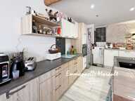 Appartement duplex T3 avec cave à BAGNOLS EN FORET (83) — photo 4