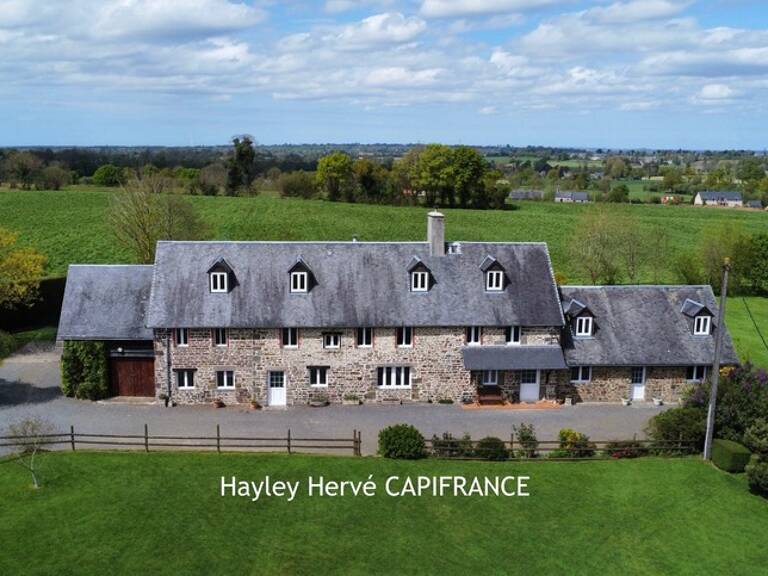 ENSEMBLE IMMOBILIER - ACTIVITE TOURISTIQUE- A VENDRE – MAISON + 3 GÎTES – PISCINES – 1 HA - VILLEDIEU-LES-POÊLES (MANCHE, NORMANDIE) (50) — photo 1