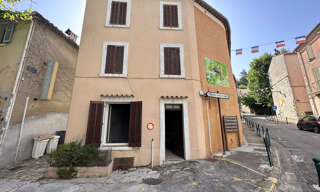 Immeuble  140 m² à vendre à Collobrières (83610)