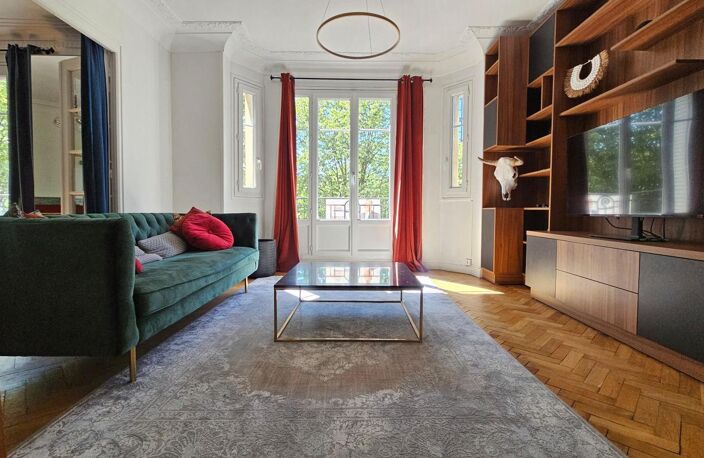 APPARTEMENT D'EXCEPTION AU COEUR DE REIMS — photo 2