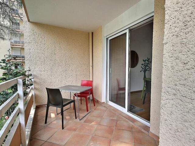 BILLÈRE HAUTEURS — APPARTEMENT T2 LUMINEUX DE 77 M² AVEC POTENTIEL DE TRANSFORMATION — photo du bien