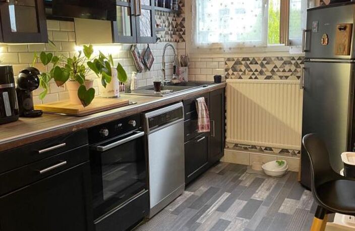 Appartement À Vendre — photo 2