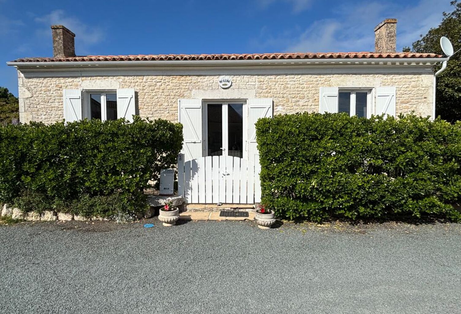Maison charentaise pleine de charme à proximité de l’océan — photo 1