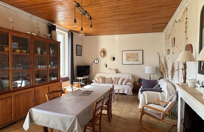 Maison charentaise pleine de charme à proximité de l’océan — photo 5