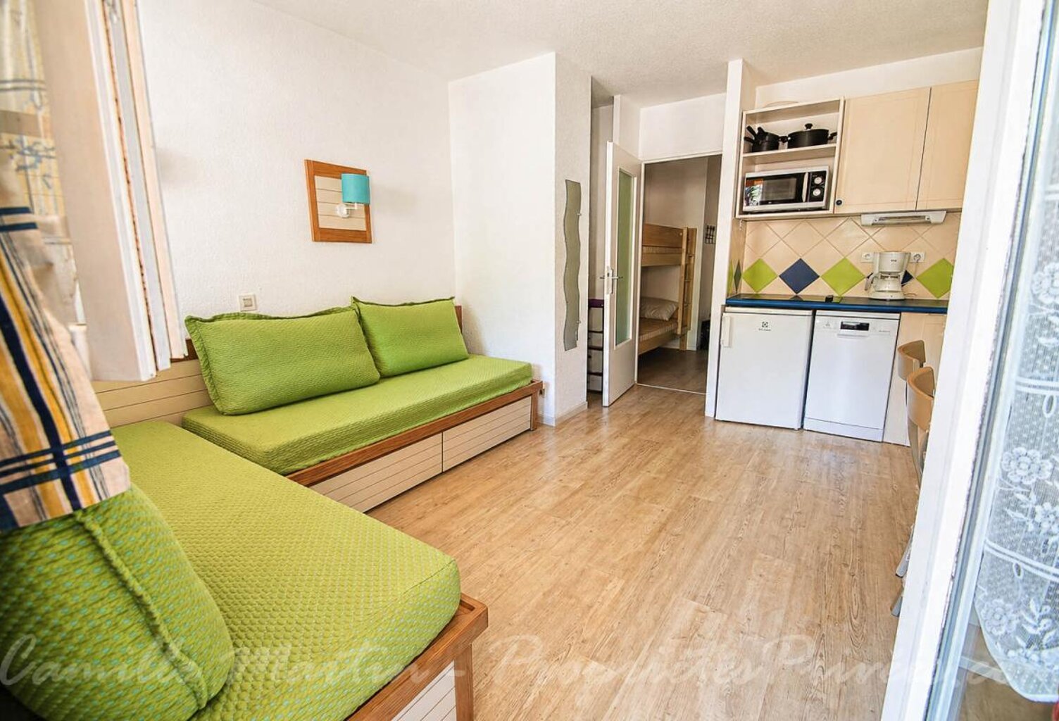 Appartement Saint Raphael 1 pièce(s) 25.10 m2 + parking — photo 1