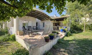 Maison 7 Pièces 208 m² à vendre à Saint-Mitre-les-Remparts (13920)