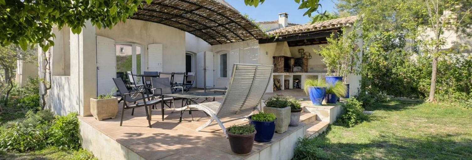 Maison 7 Pièces 208 m² à vendre à Saint-Mitre-les-Remparts (13920)