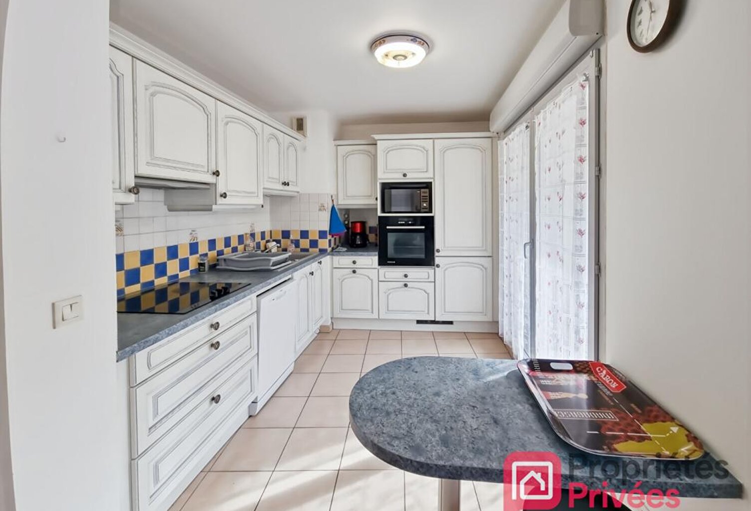 Villeurbanne (69100) limite Montchat , 3 pièces 61m², Résidence de standing, Parfait état! — photo 1