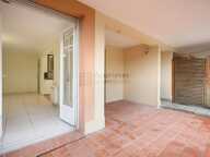 Appartement T3 de 64 m2 - Parking — photo 2