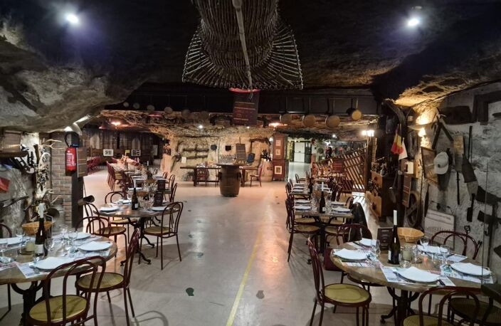 FONDS DE COMMERCE RESTAURATION  IDÉAL COUPLE EXPLOITANT  AMBOISE — photo 2