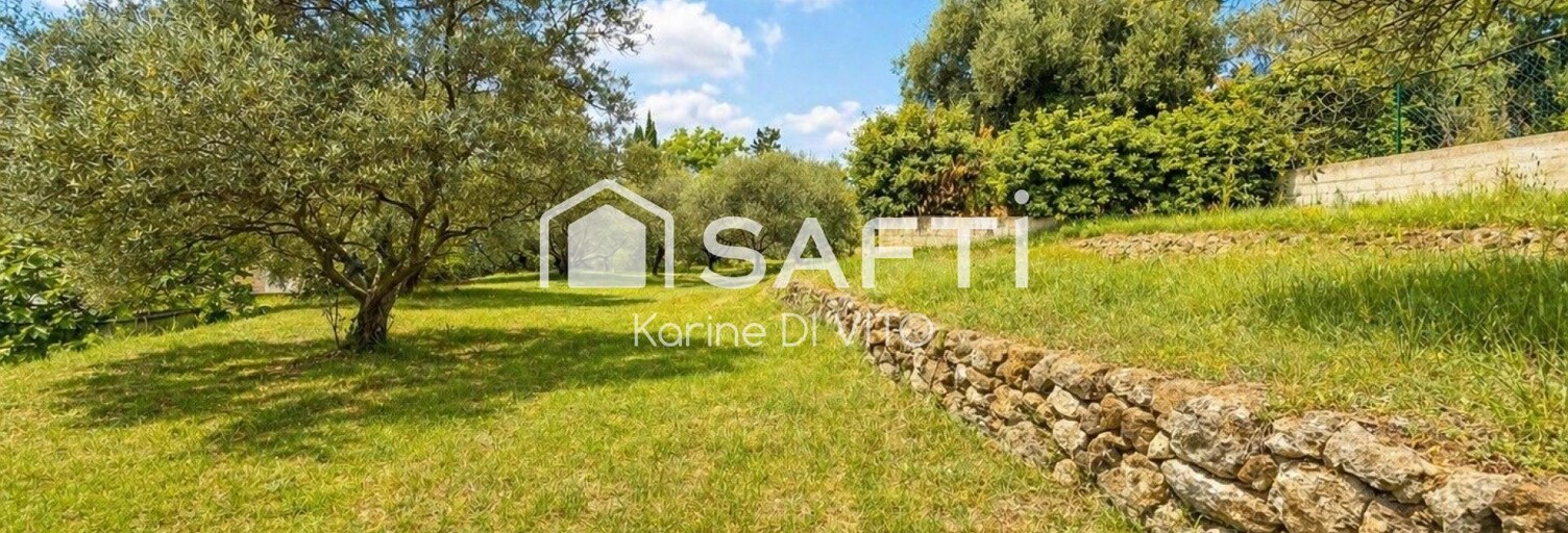 Terrain  1861 m² à vendre à Montauroux (83440)
