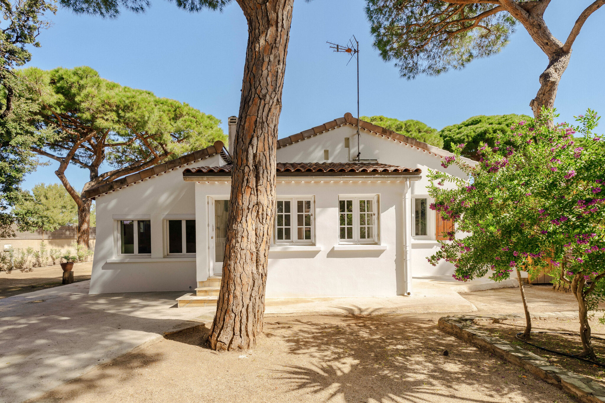 Villa / Maison  T4 à vendre Hyères 83400