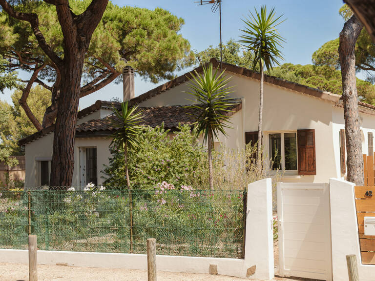 HYERES - LES PESQUIERS - VILLA  EN PLEINE PROPRIETE - PARCEL — photo 1