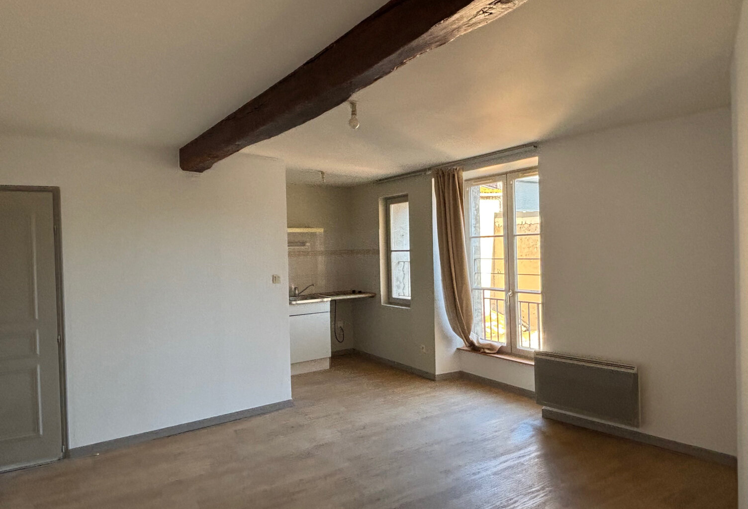 APPARTEMENT T2 - POITIERS PLATEAU — photo 1