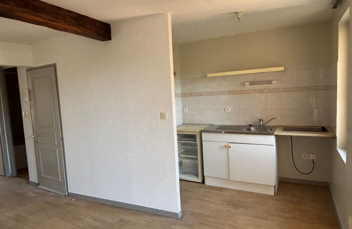 APPARTEMENT T2 - POITIERS PLATEAU — photo 2