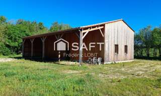 Immeuble  192 m² à vendre à Montagne (33570)